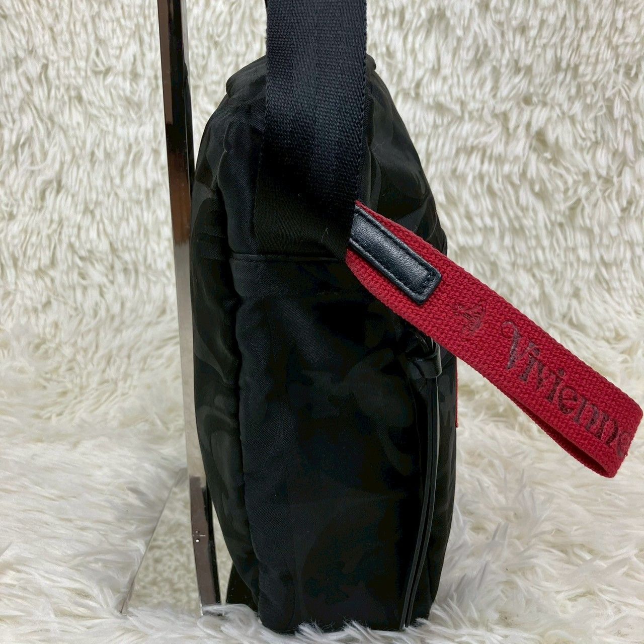 ヴィヴィアンウエストウッド ショルダーバッグ チェッカーオーブ