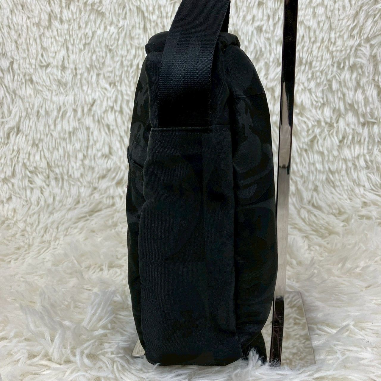 ヴィヴィアンウエストウッド ショルダーバッグ チェッカーオーブ