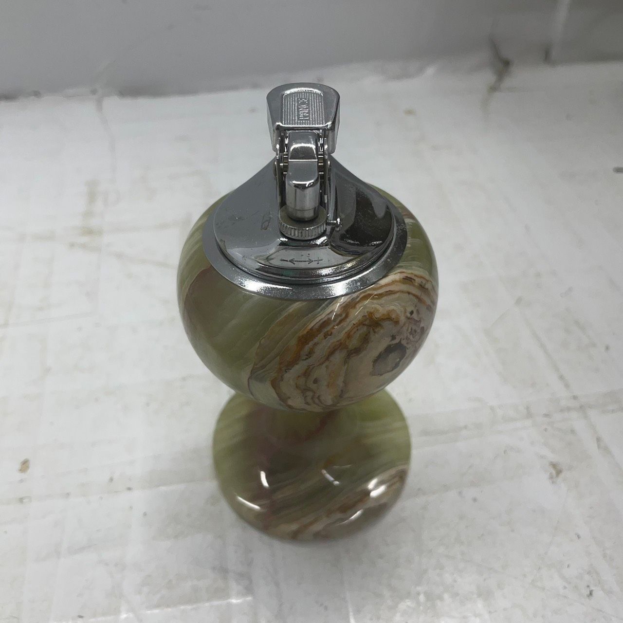 Windmill ONYX オニキス 卓上喫煙セット 灰皿 ライター 大理石 【公式 Windmill ONYX オニキス 卓上喫煙セット 灰皿 ライター 大理石 【公式