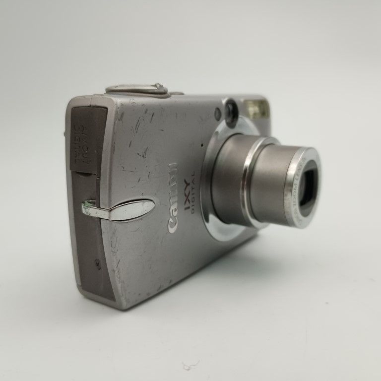 Canon IXY DIGITAL 600 Silver カメラレンズ 〇 - メルカリ