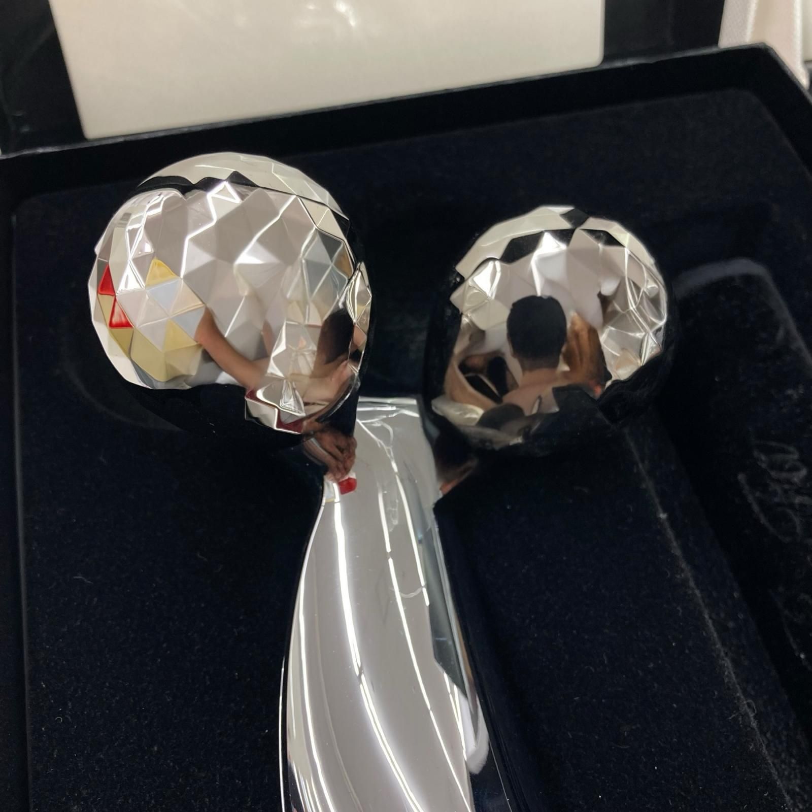 【未使用】ReFa リファカラット　SILVER 正規品　付属品多数 ReFa（リファ） 【新品アウトレット品(箱キャンペーンシール有り)・MTG