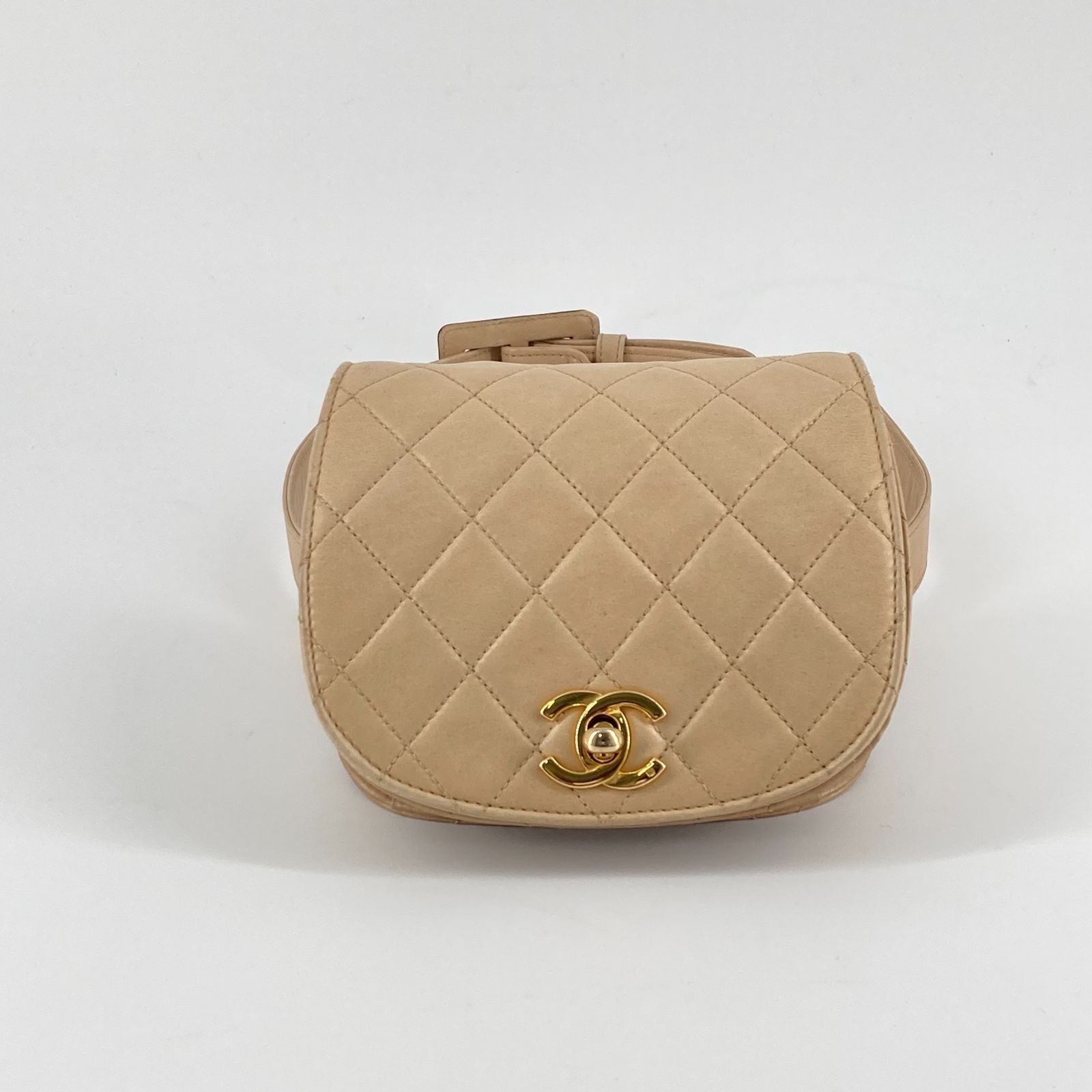 CHANEL（シャネル）マトラッセ ウエストバッグ ボディバッグ ベージュ