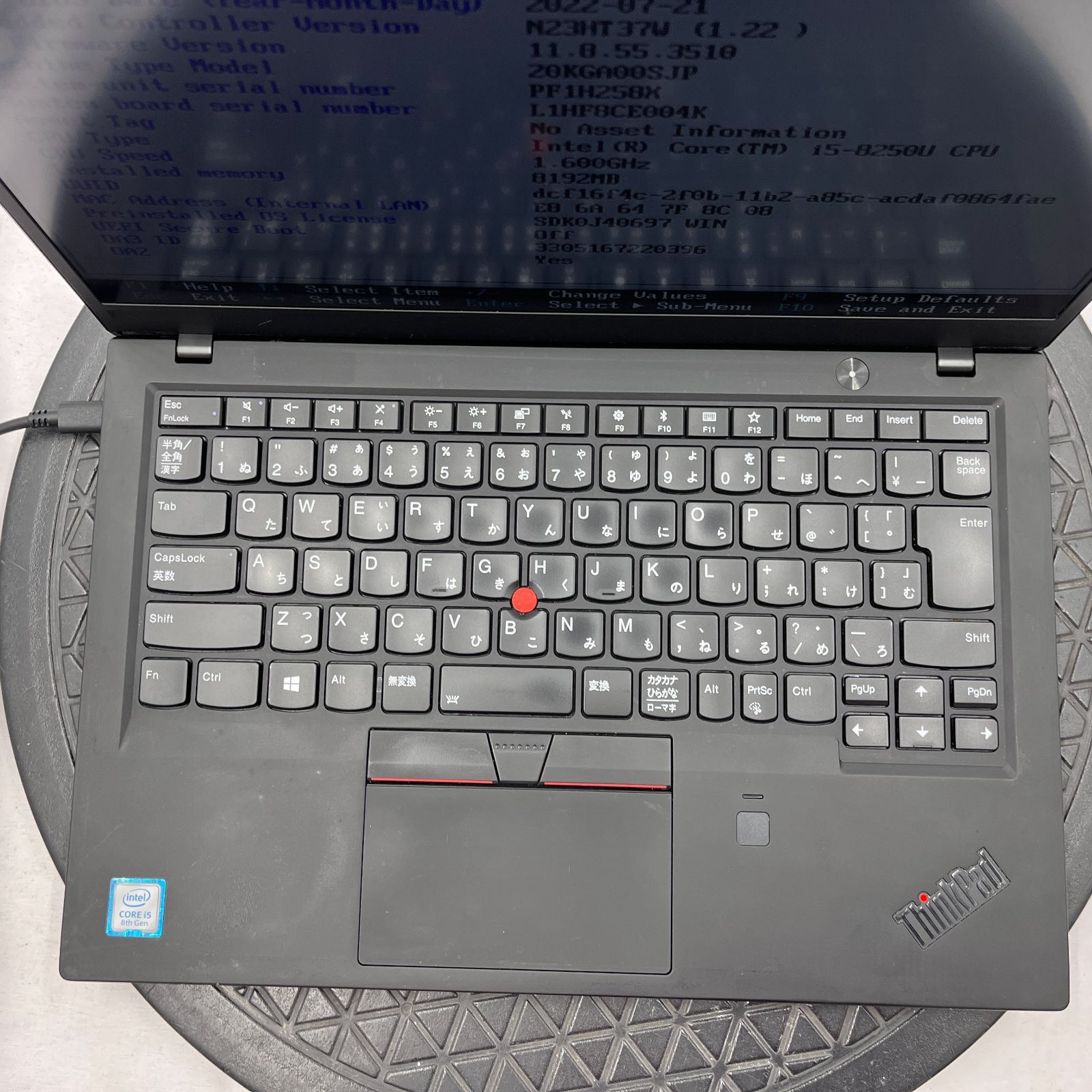 ☆ジャンク/液晶ムラ大☆Lenovo ThinkPad X1 Carbon Gen 6 [Core i5