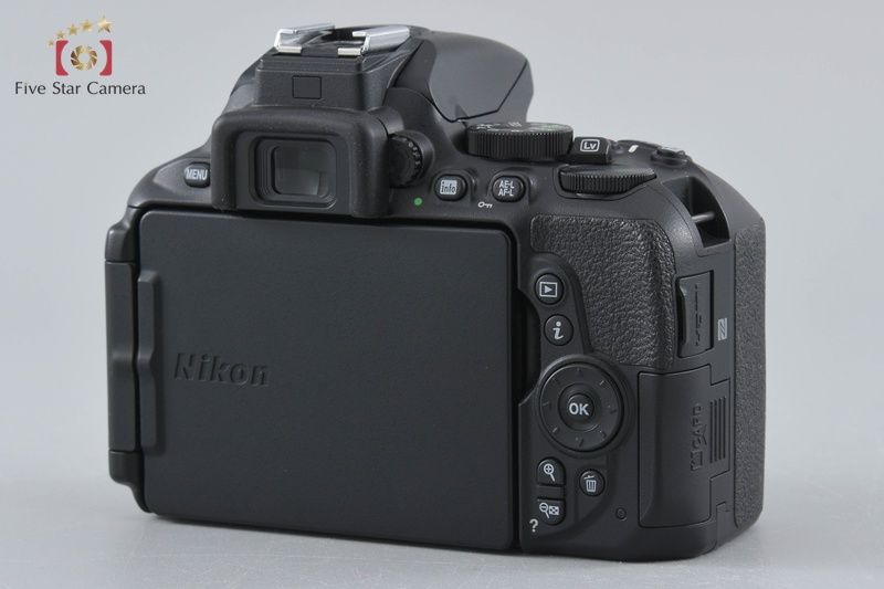 中古】Nikon ニコン D5600 ダブルズームキット シャッター回数僅少