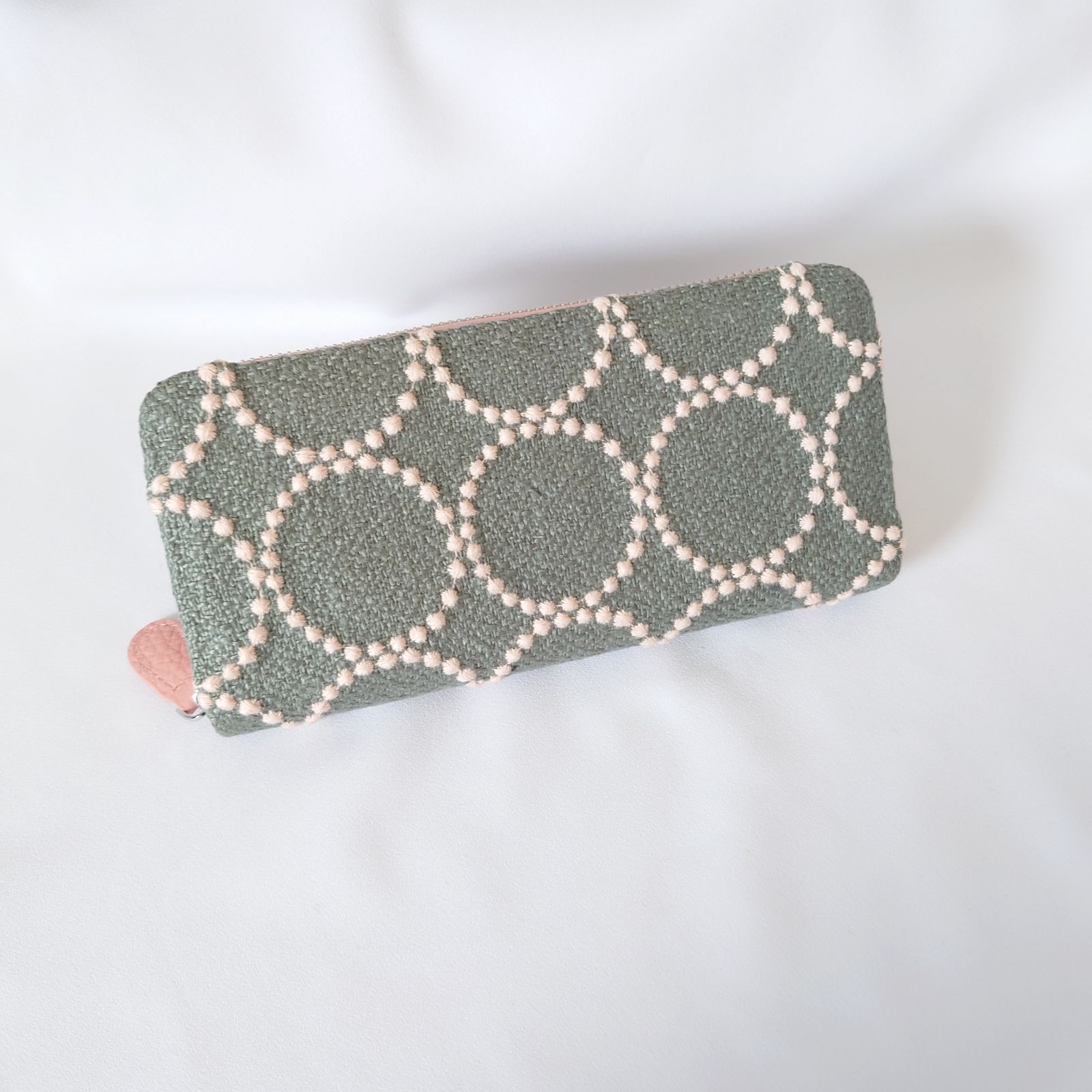 受注製作】 シンプル グリーン×ベージュ 本革ギャルソン長財布