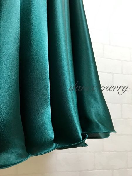 新品 フレアー最大 サテン パソドブレ スカート 社交ダンス 緑