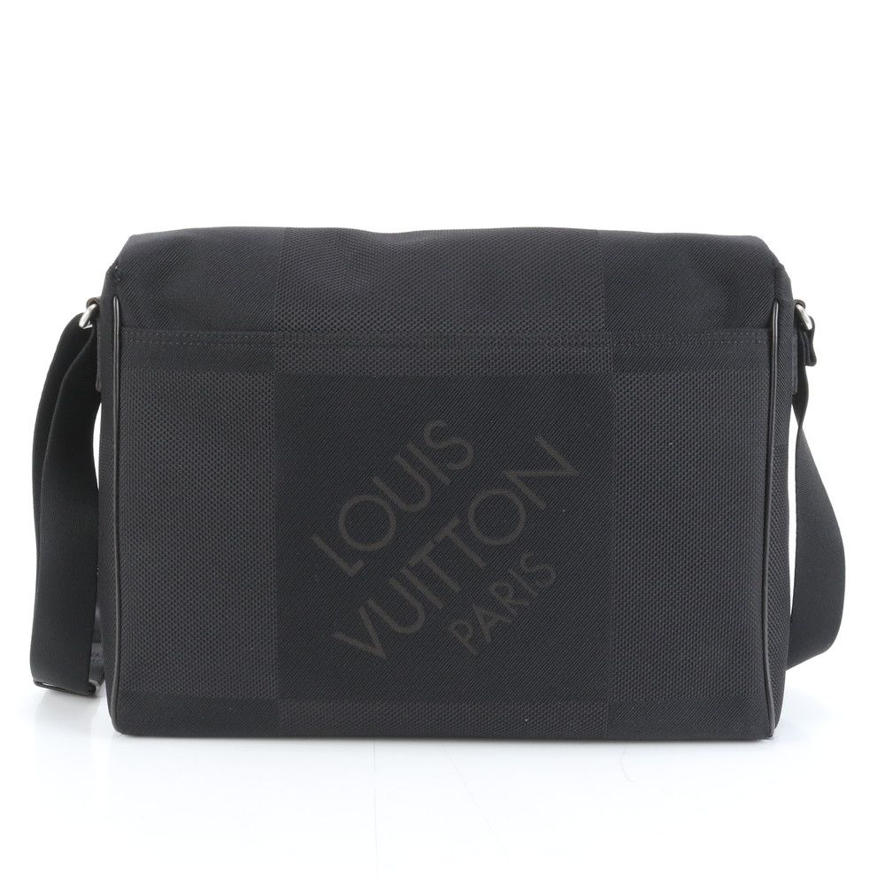 美品 ルイヴィトン ダミエ ジェアン メサジェ M93225 レザー