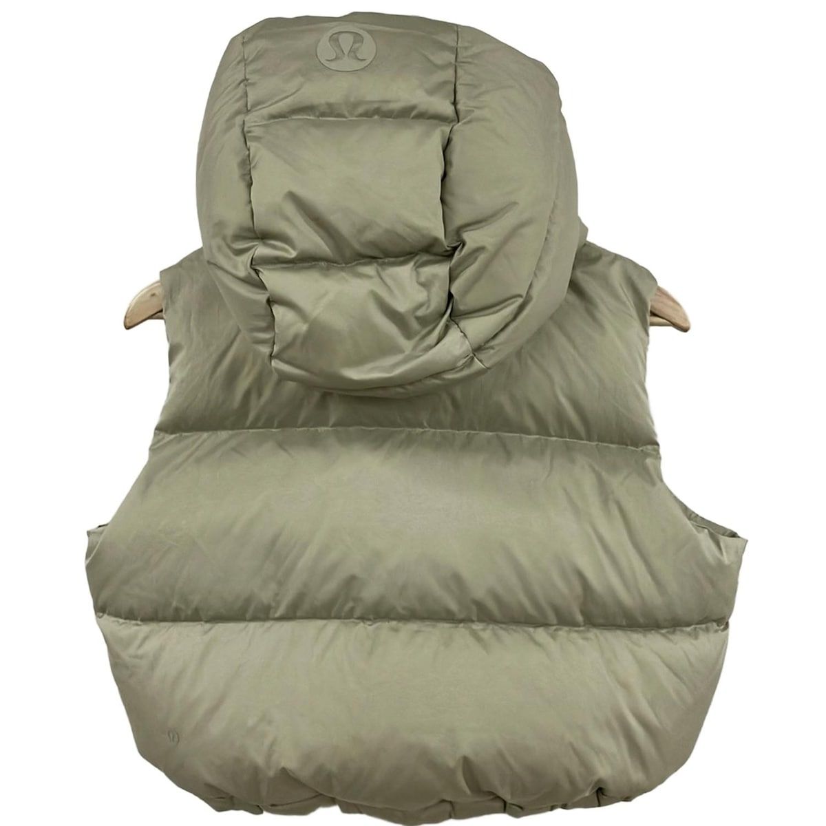 lululemon(ルルレモン) ダウンベスト サイズ6 M レディース美品