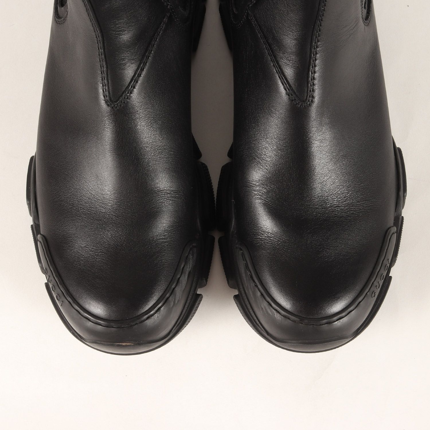 GUCCI グッチ ブラック 黒 サイズ:6 | ラバーロゴパッチ レザー