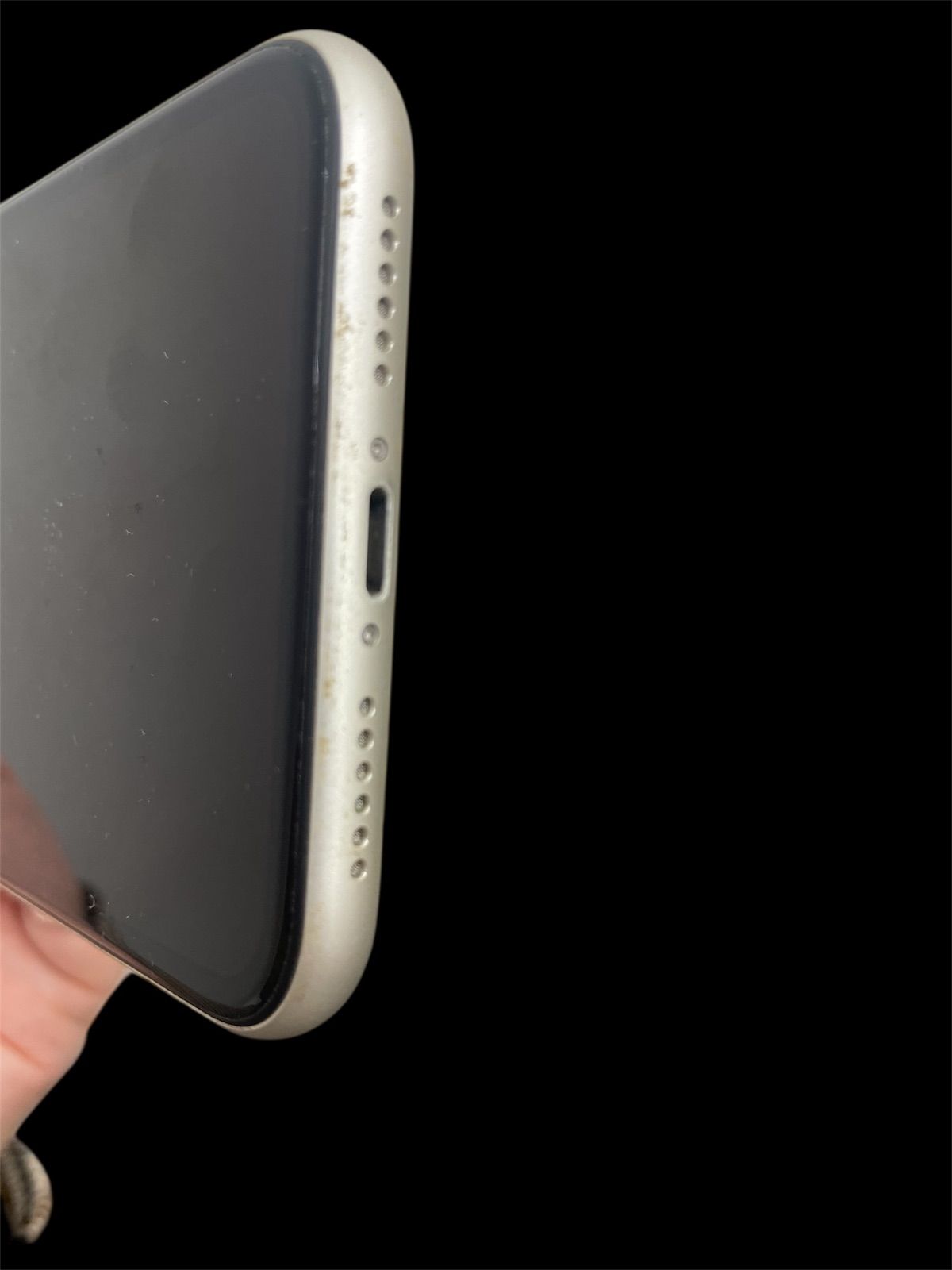 iPhone11 64GB ホワイト ムスビー｜iPhone11 64GB ホワイト SIM