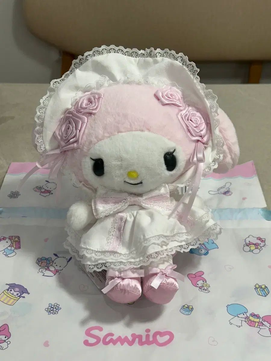 サンリオ 白フリル My Melody(マイメロディ) ぬいぐるみ - メルカリ