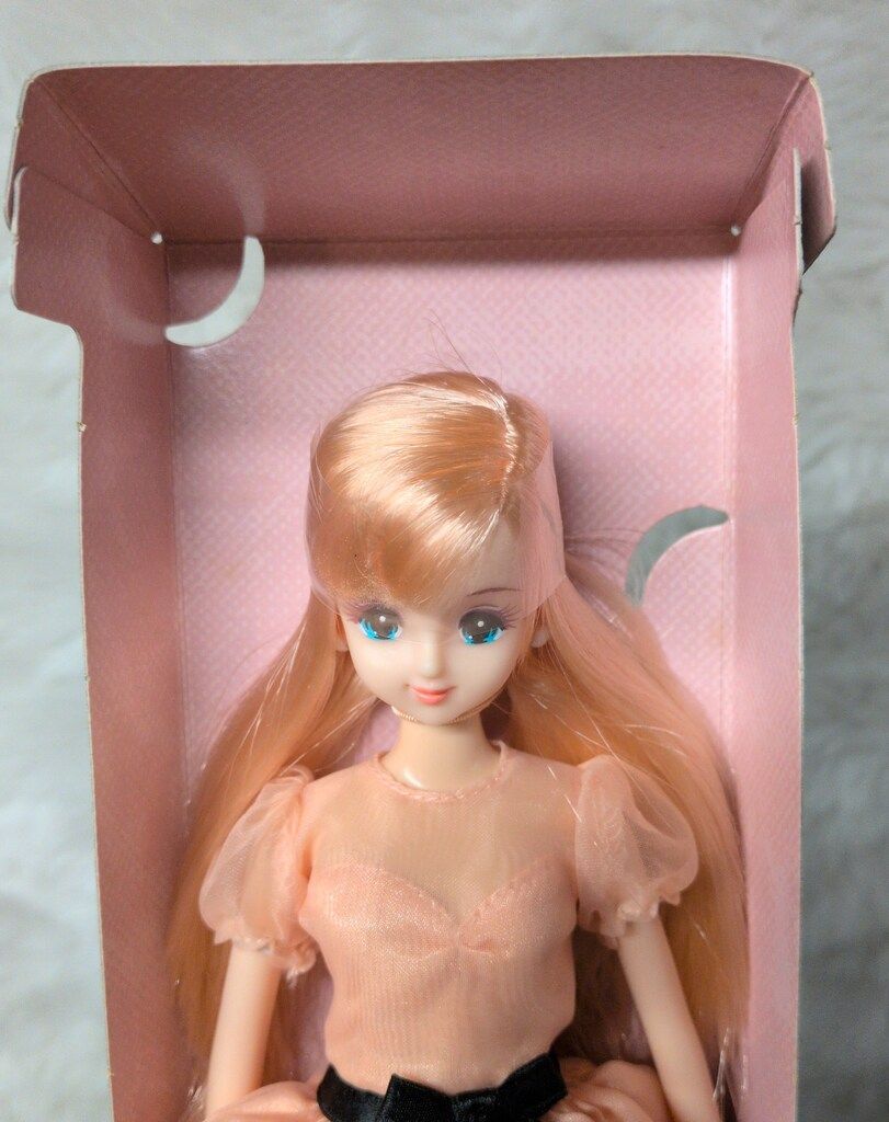 タカラ ジェニーフレンド タカシマヤオリジナル マリーン(ピンク髪