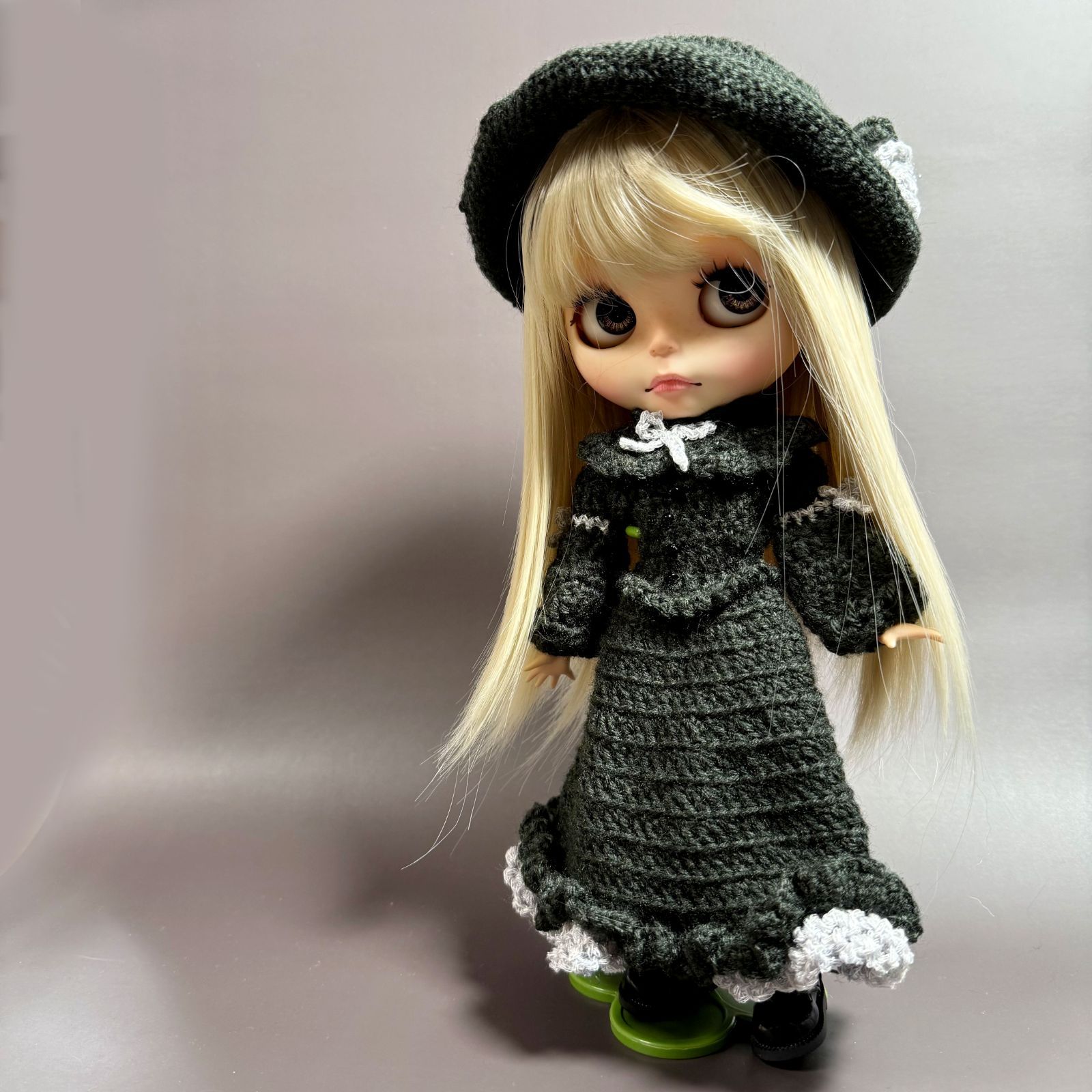 1/6 アウトフィット ワンピース ケープ付 帽子 ニット チャコール