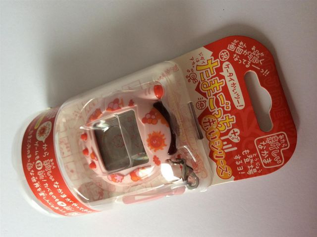 ケータイかいツー!たまごっちプラス赤いシリーズ うすいピンク ケータイかいツー!たまごっちプラス赤いシリーズ うすいピンク Amazon