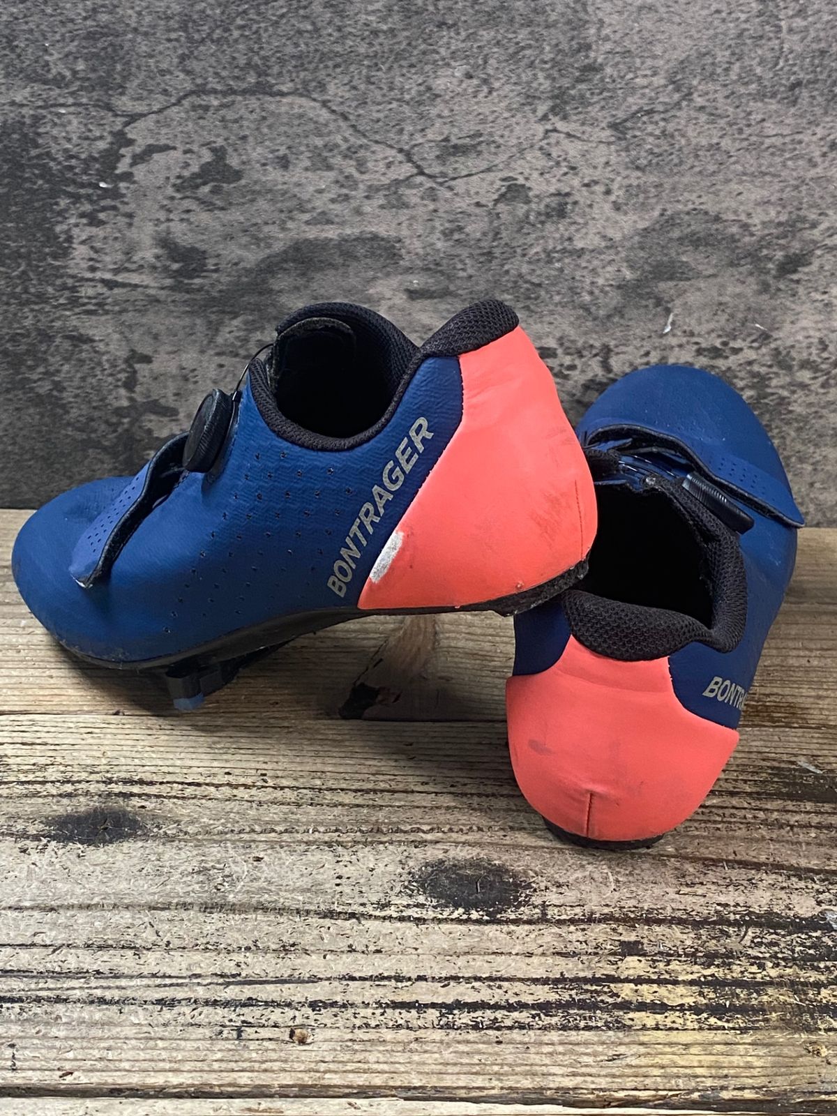 JV473 ボントレガー BONTRAGER サーキット ロード CIRCUIT ROAD