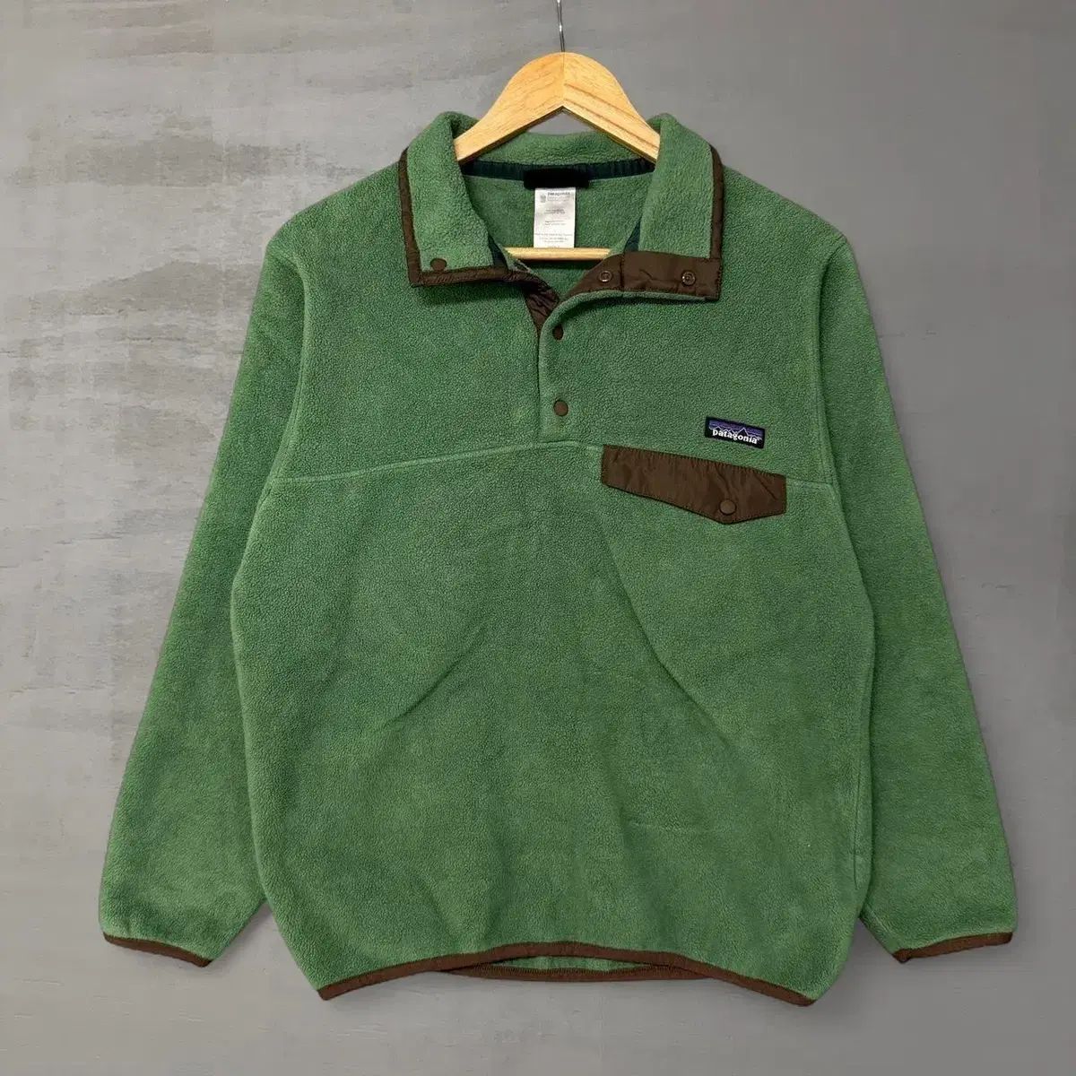 再）Patagonia シンチラスナップT 09年ブラウンxグリーン（カーキ
