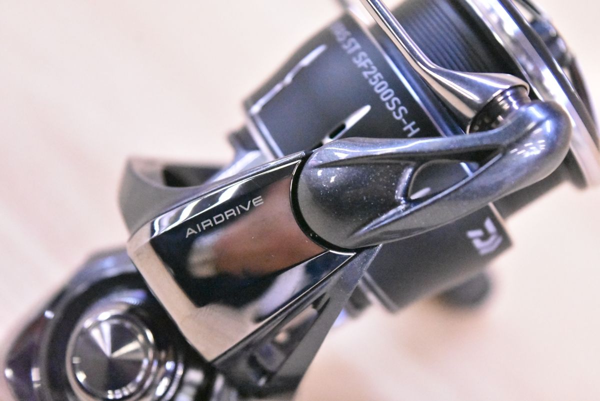 ダイワ 24 ルビアス ST SF 2500SS-H スピニングリール DAIWA LUVIAS