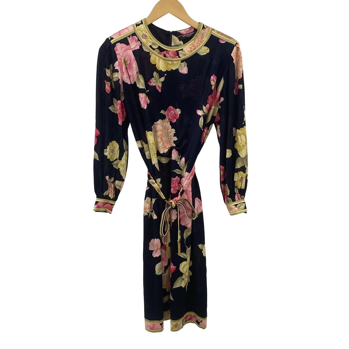 LEONARD(レオナール) ワンピース サイズM レディース - 黒×ピンク