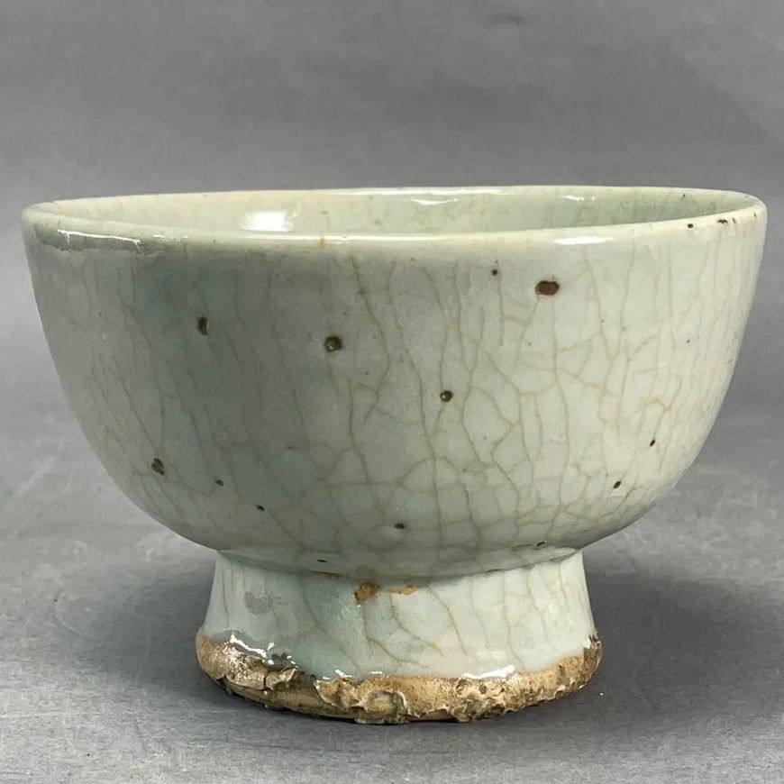 幽玄】高麗呉器茶碗 白釉 撥高台 共箱 茶碗 茶盆 - メルカリ