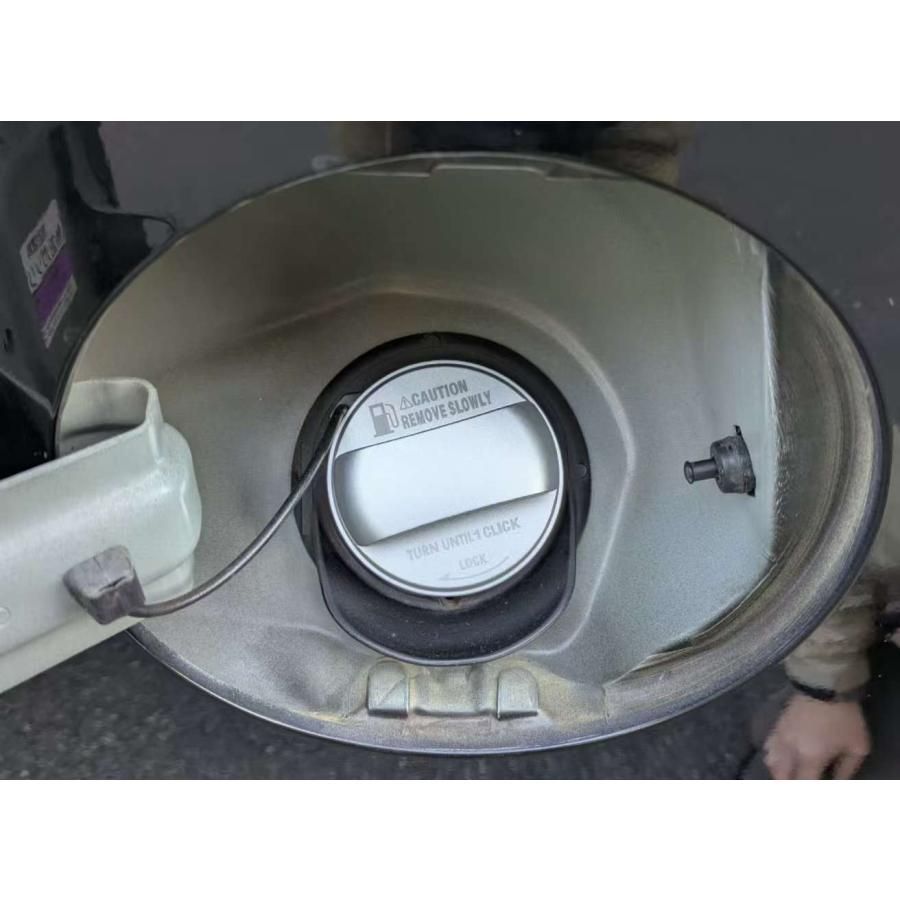 デザイン性UP♪ 給油キャップ タンクキャップ カバー 銀 ホンダ CR-V