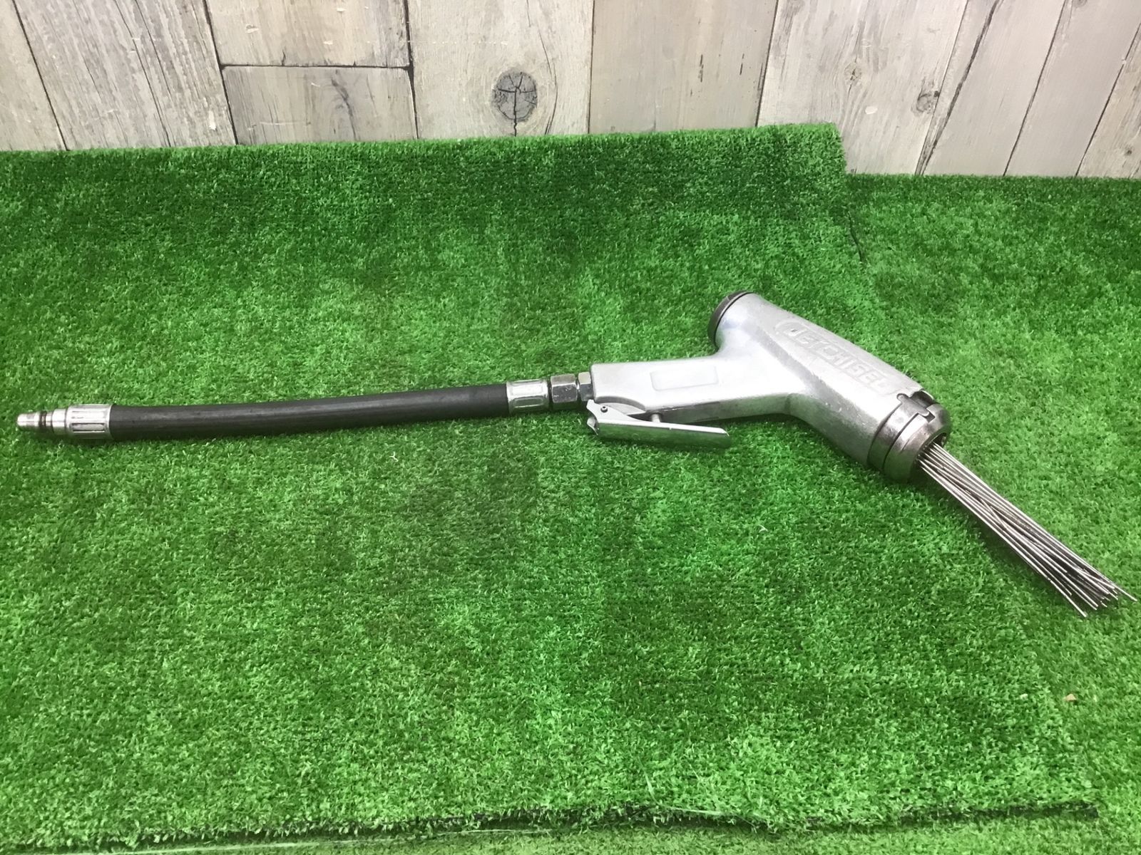 【中古動作品】日東工器NITTO ジェットタガネ JC-16　エア　空気式多針タガネ♪アクトツール富山店♪I