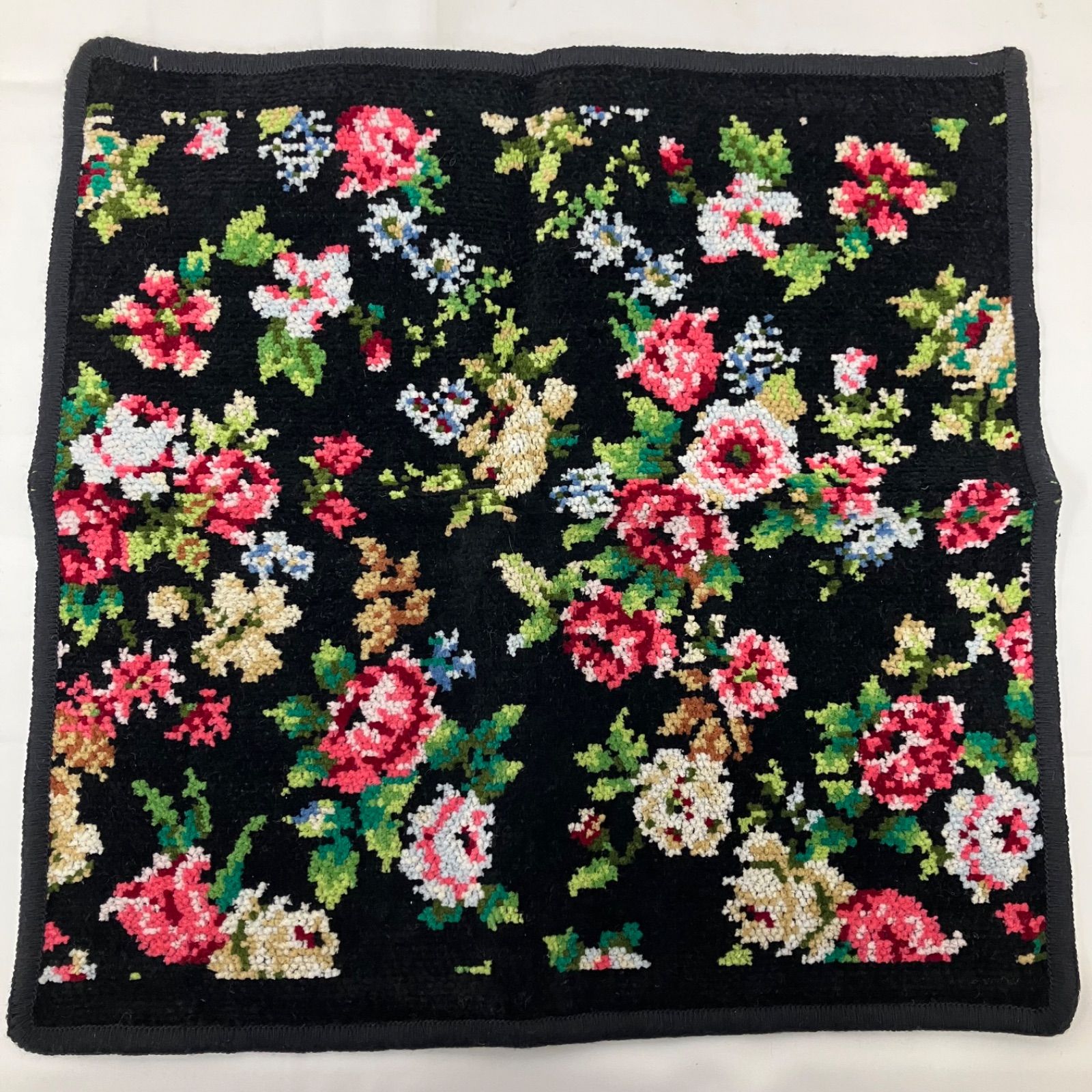 8756 FEILER フェイラー ハンカチ 大判 タオルハンカチ ブラック 黒 花