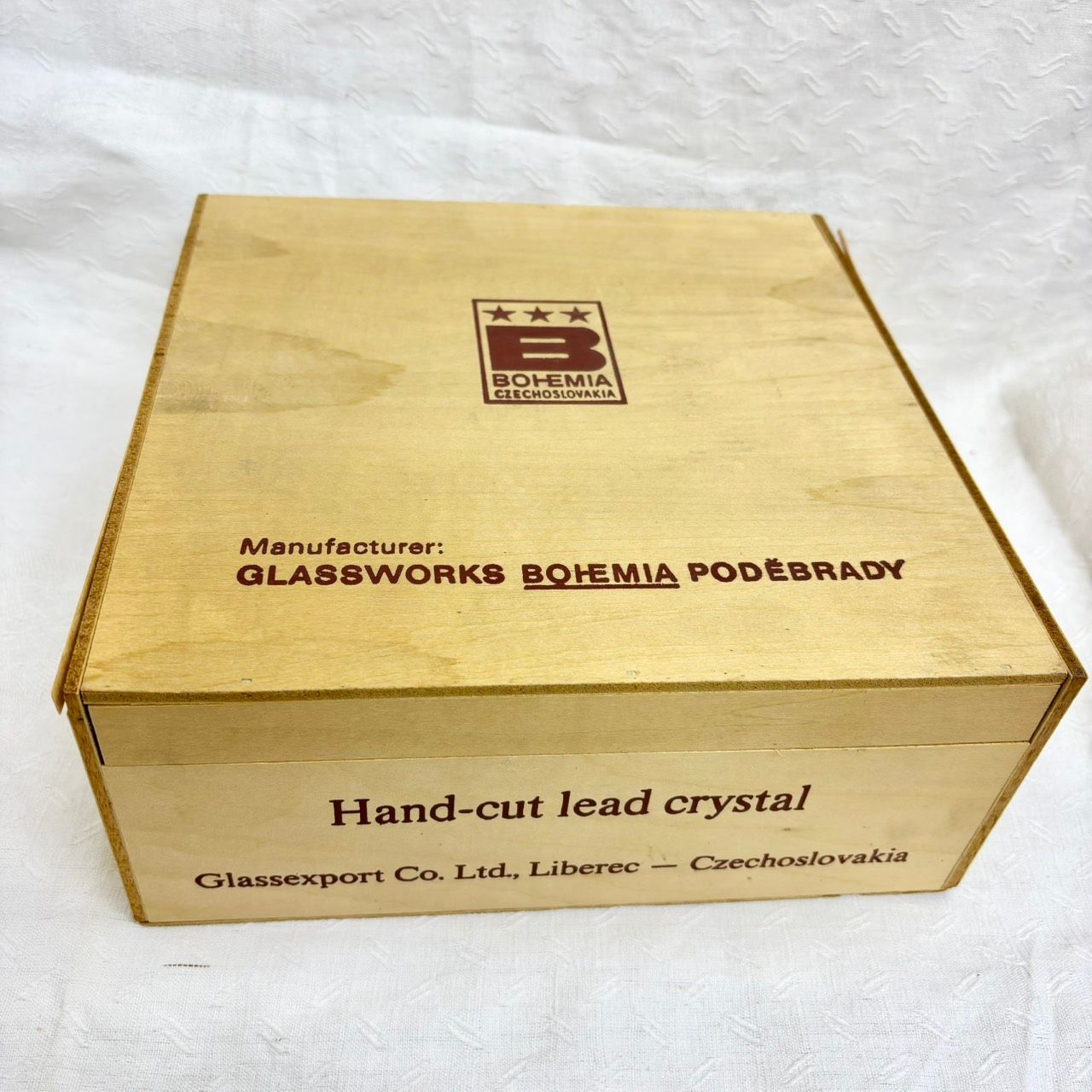 376 ボヘミア クリスタル ワイングラス 2客 ハンドカット レッド