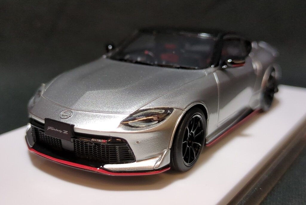 Make Up 1/43 EIDOLON NISSAN Fairlady Z NISMO 2024 ブリリアント