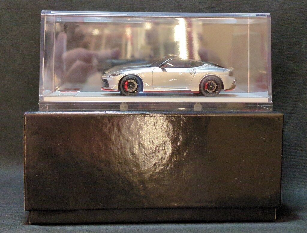 Make Up 1/43 EIDOLON NISSAN Fairlady Z NISMO 2024 ブリリアント