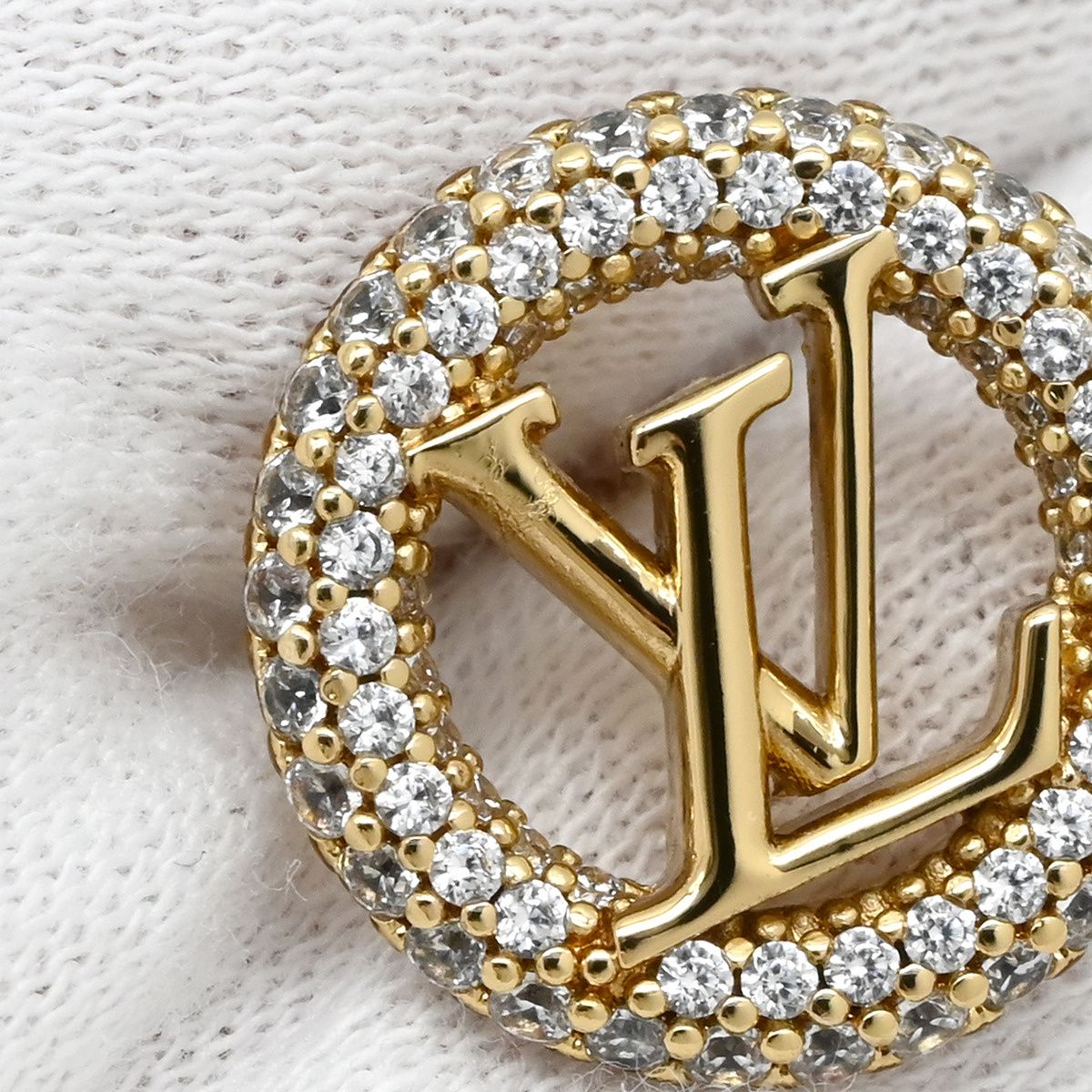 ルイヴィトン LOUIS VUITTON ピアス ブックルドレイユ ルイーズ バイ