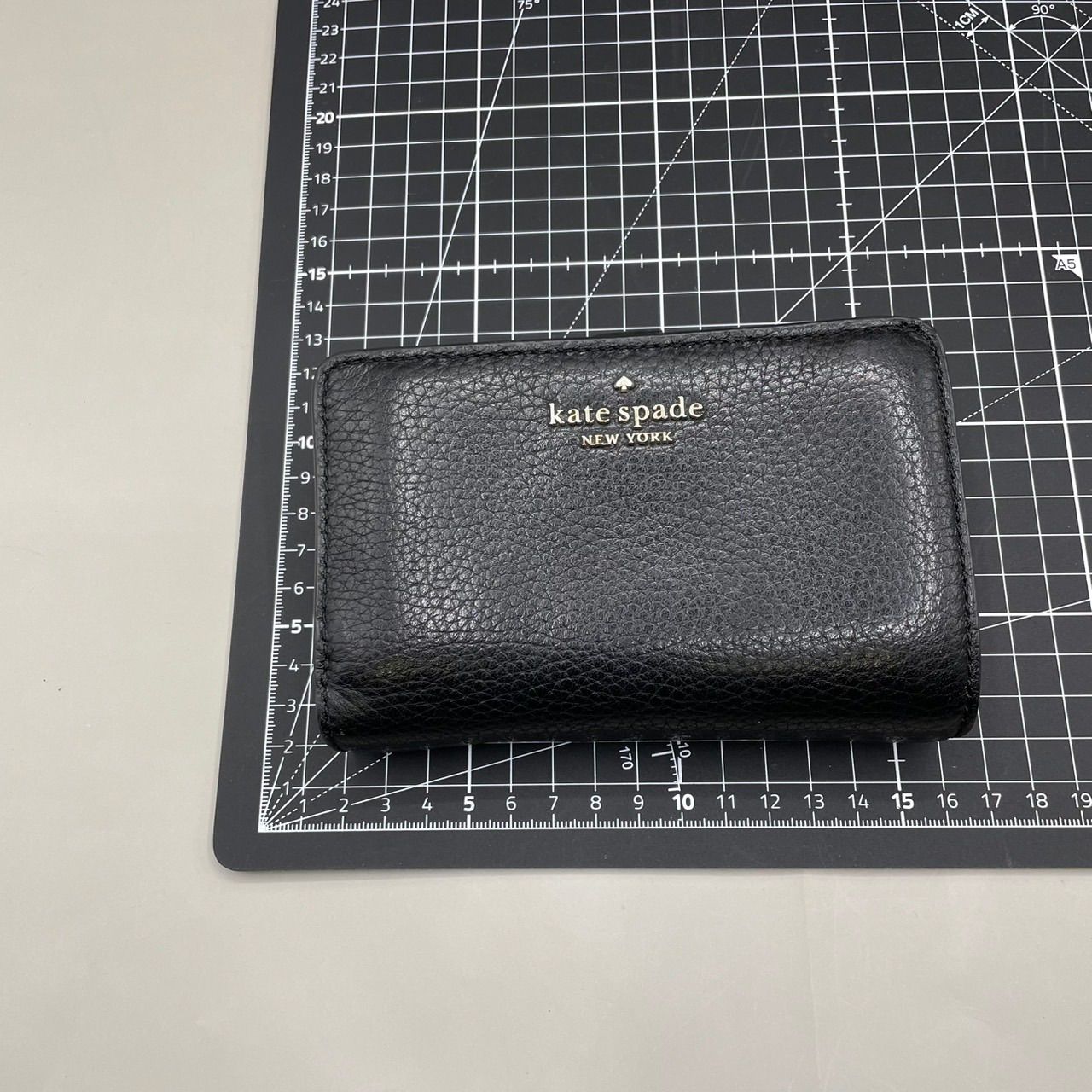 未使用級 kate spade new york ケイトスペード 二つ折り財布 ミニ 