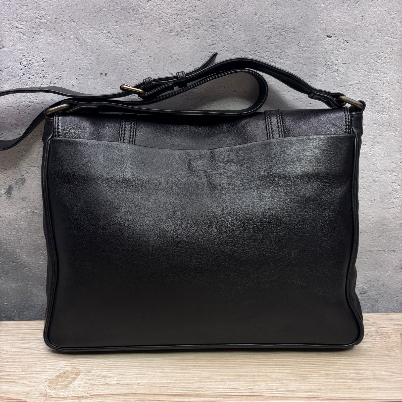 agnès b. アニエスベー CU01 SAC ショルダーバッグ 現行 レザー 