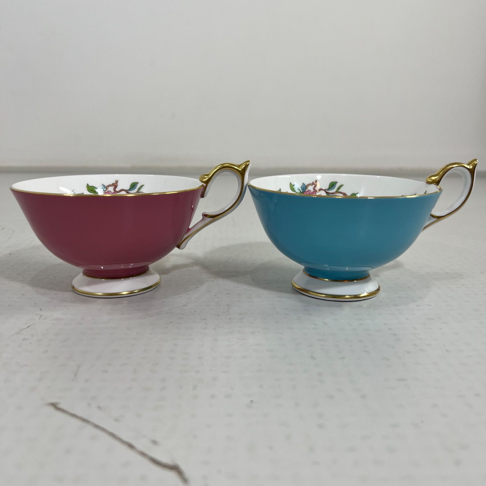 4客セット Aynsley エインズレイ ペンブロック カップ-ソーサ 鳥柄 ティーカップ 英国 ハイティー