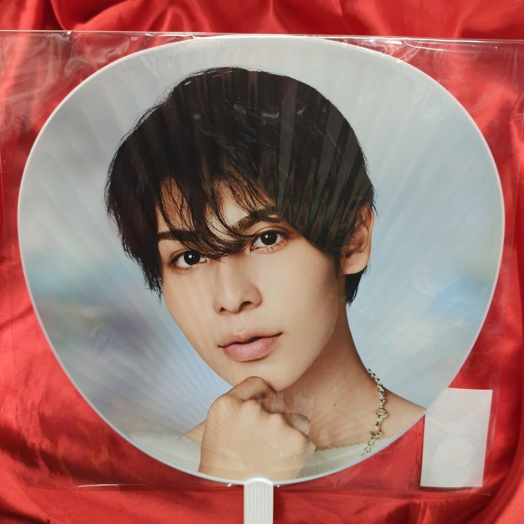 SnowMan 24年RAYS ラウール うちわ - メルカリ