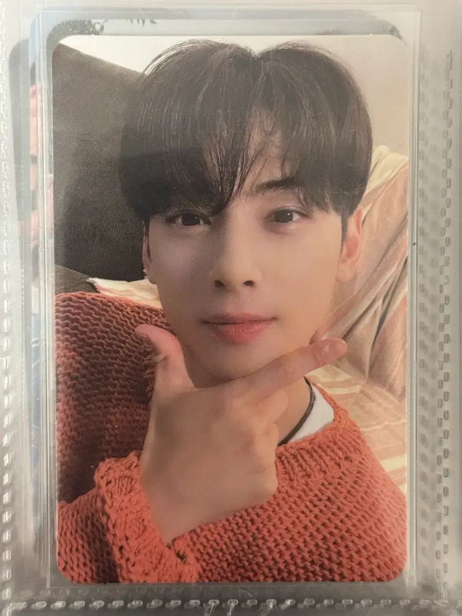 ASTRO チャ・ウヌ 2022 JOTM グローバル ティンケース トレカ - メルカリ