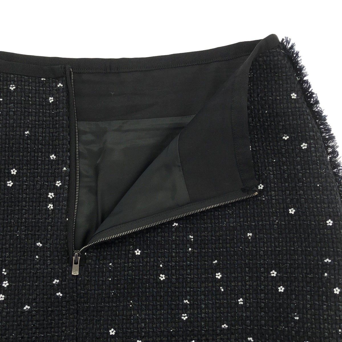 ebure エブール フリンジツイードスカート ネイビー38 ebure エブール フリンジツイードスカート ネイビー38 Ebure エブール