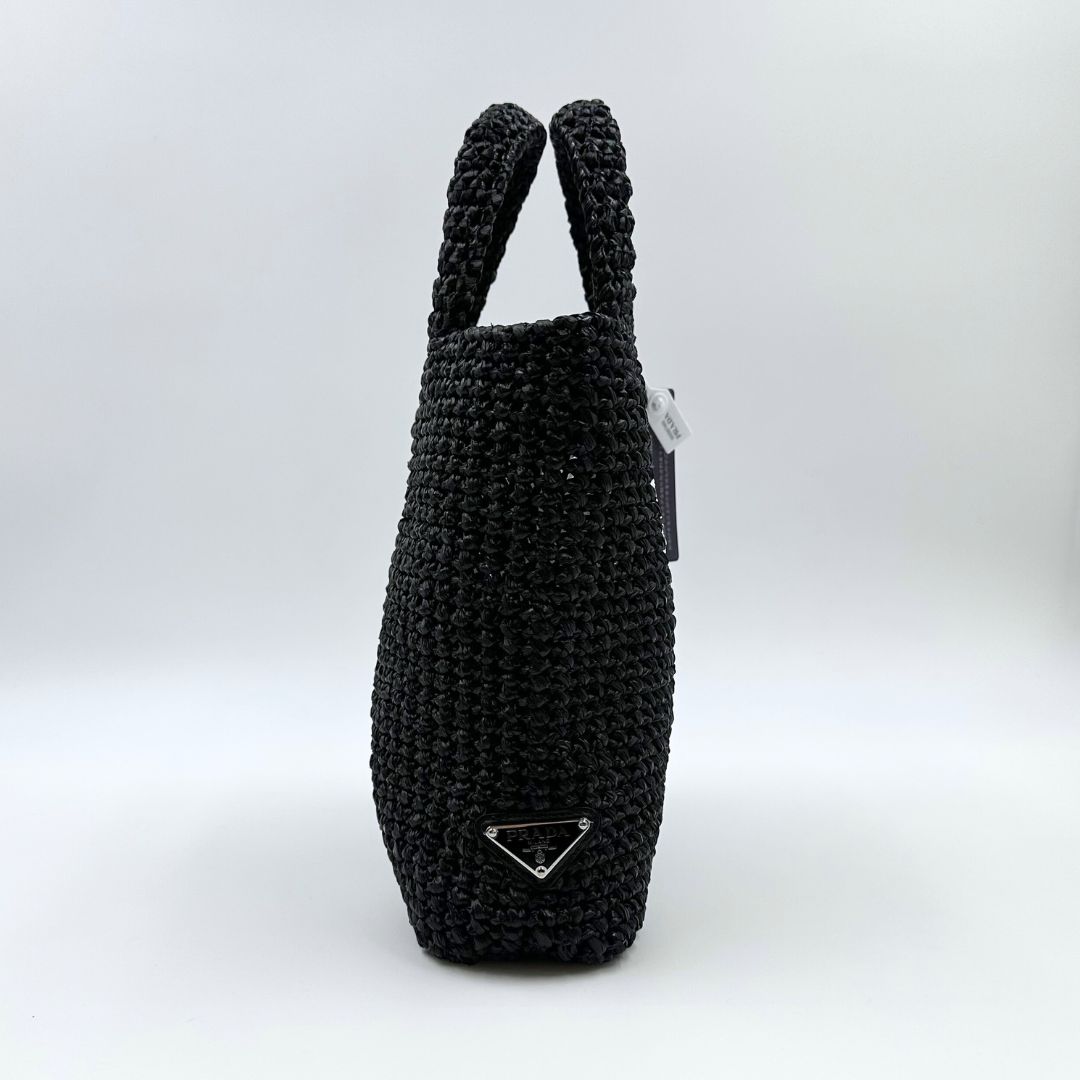 新古品】Prada スモール クロシェ トートバッグ ハンドバッグ - メルカリ