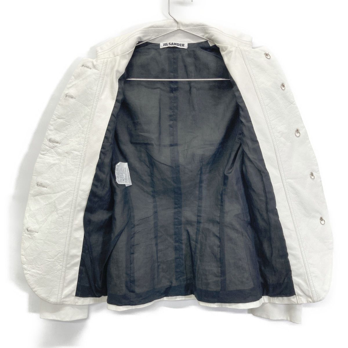 JIL SANDER ジルサンダー ﾎﾜｲﾄ ﾚｻﾞｰ ｽﾀﾝﾄﾞｶﾗｰ ｼﾞｬｹｯﾄ 38 - メルカリ