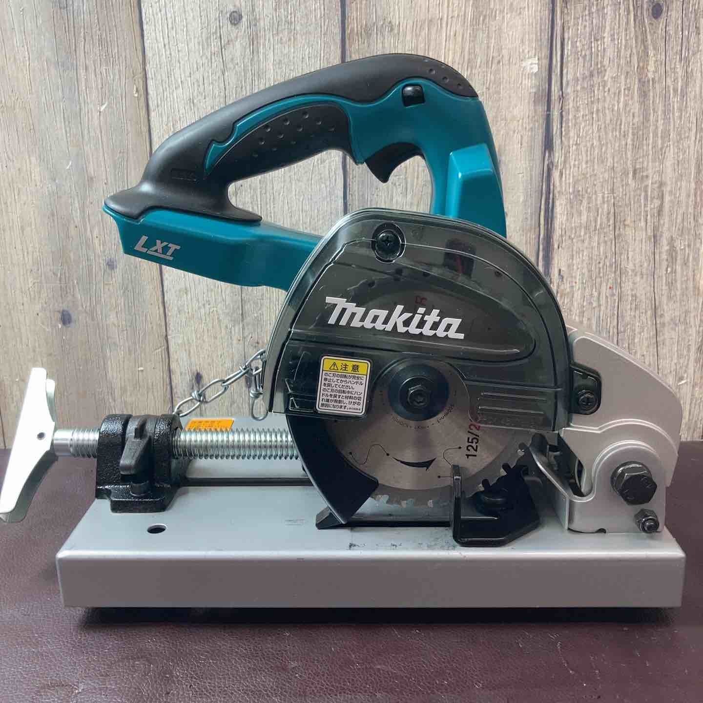 中古品】 マキタ(makita) 125mmコードレスチップソー切断機 LC540DZ 