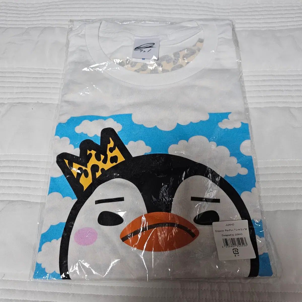 イ・ジュノ(LEE JUNHO) ペンペン PenPen Tシャツ - メルカリ