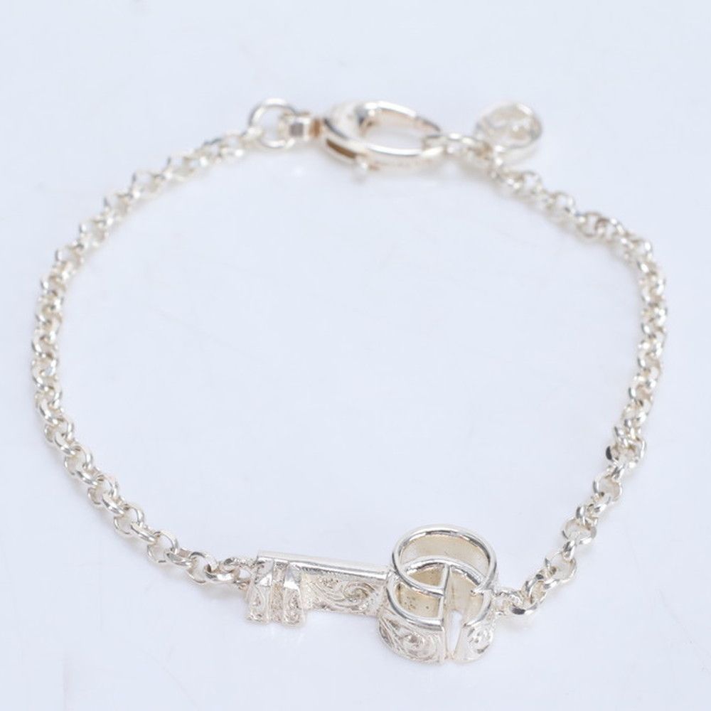 極美品 グッチ シルバー 925 7.8g ダブル G キーチャーム ブレスレット