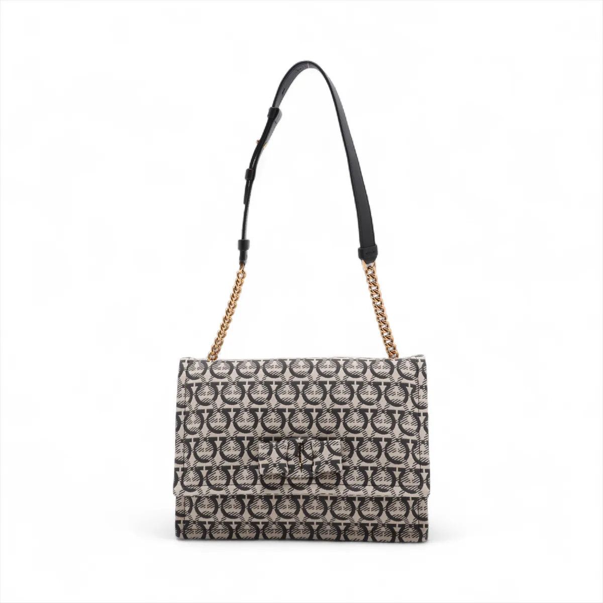 極美品 サルヴァトーレフェラガモ ガンチーニ チェーン ショルダー