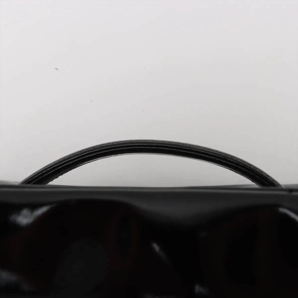 美品 シャネル シリアルシール付 ココマーク バニティバッグ レザー  