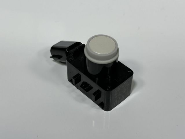 美品/低走行 アクア NHP10 ヴォクシー ZRR80W クリアランスソナー