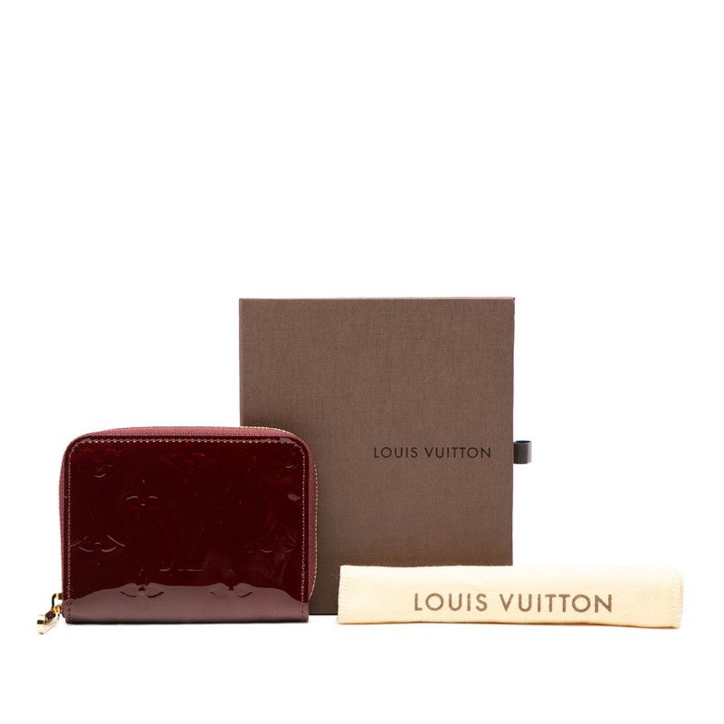 ルイ ヴィトン モノグラム ヴェルニ ジッピー コインパース カード