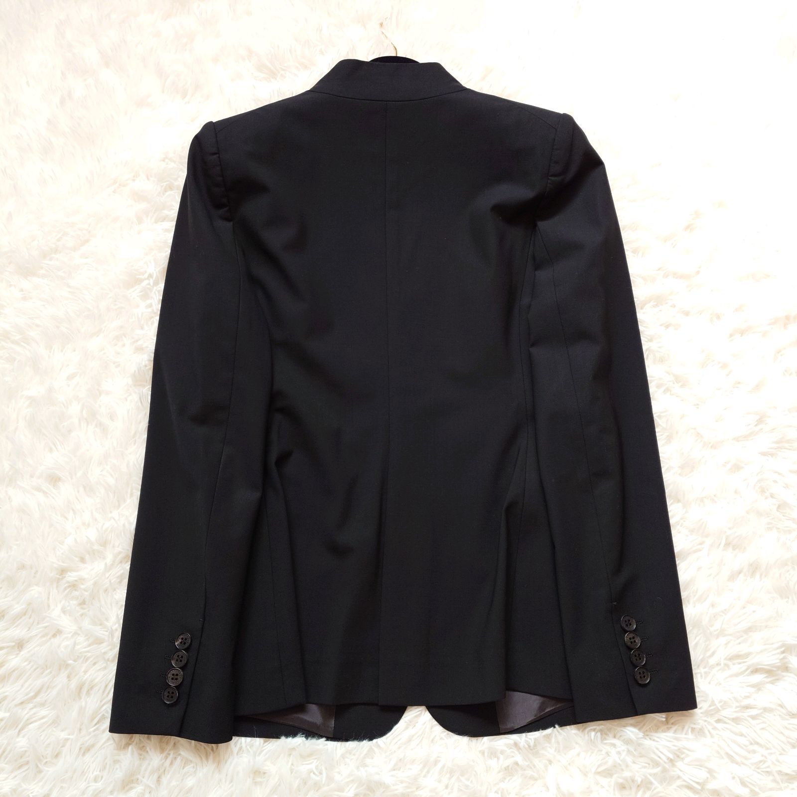 美品 マッキントッシュロンドン ノーカラー スーツ セットアップ ブラック 38 マッキントッシュ ロンドン スーツ フォーマル セットアップ Vネック