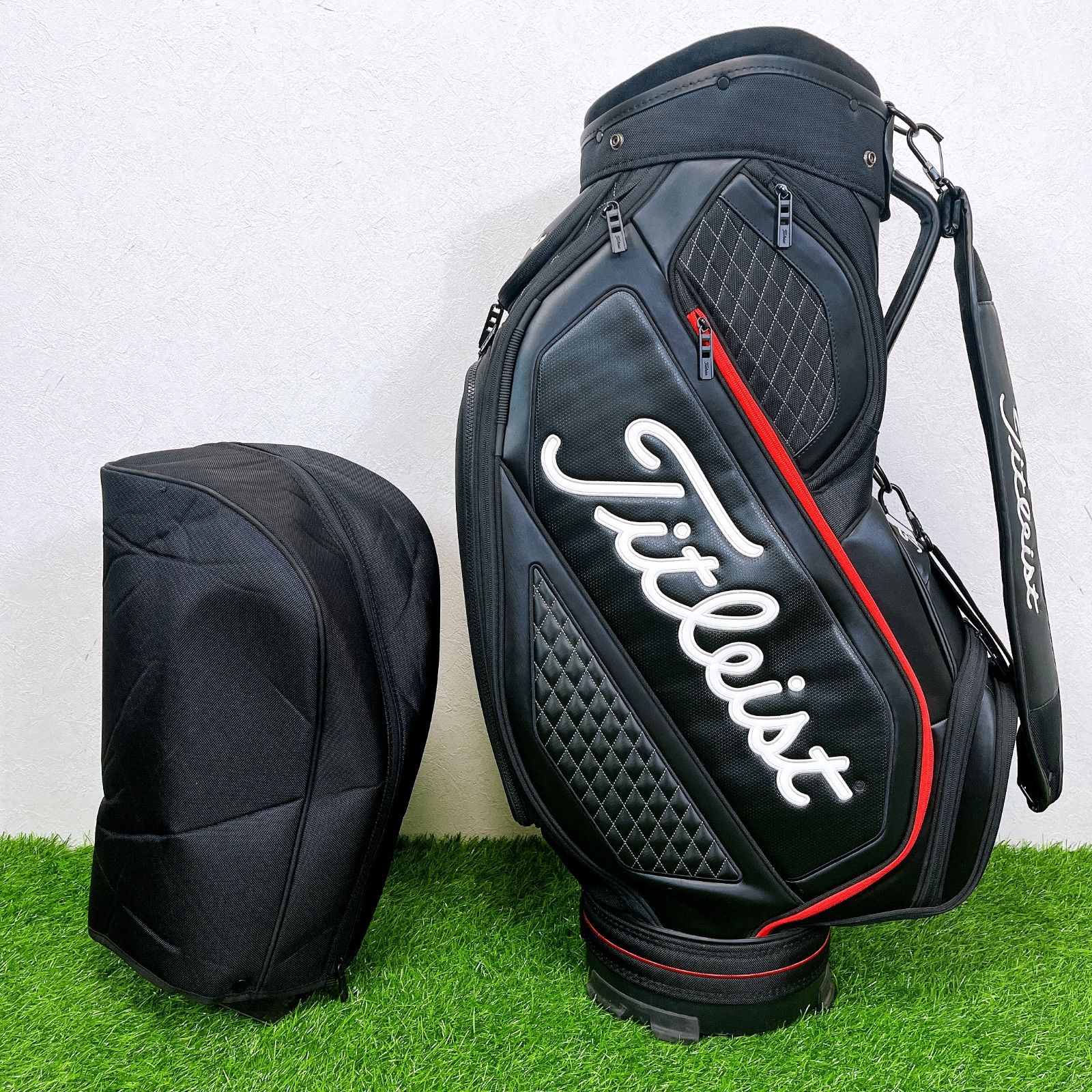 Titleist タイトリスト キャディバッグ ジェットブラック ミドルサイズ