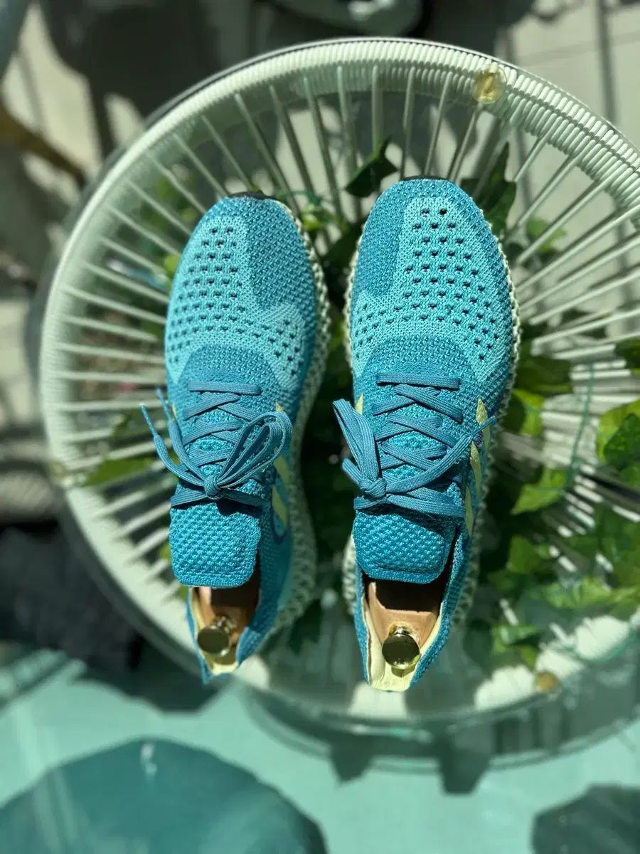 アディダス ZX ランナー 4D ライト アクア - メルカリ