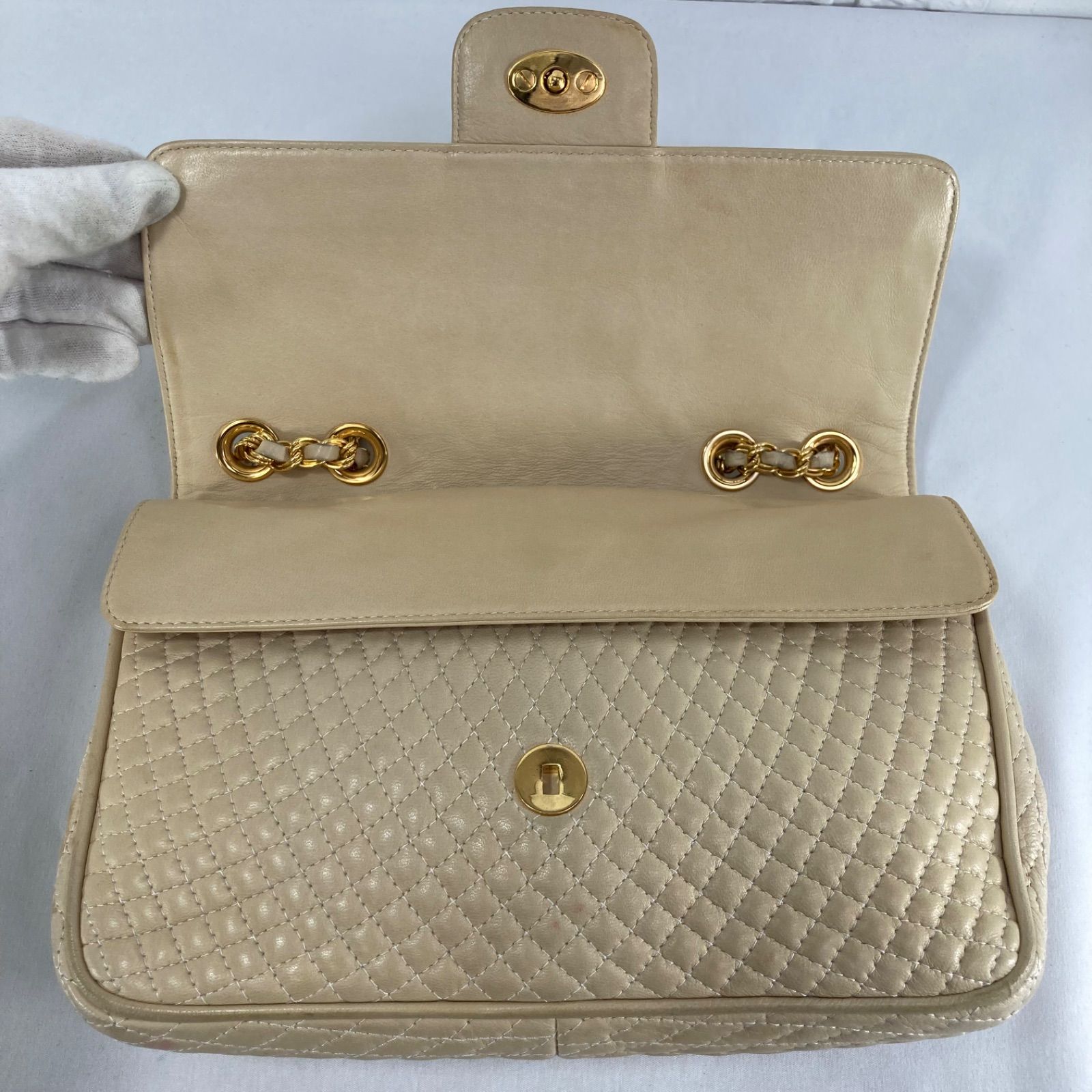 BALLY バリー キルティング チェーンショルダーバッグ ショルダー 斜め