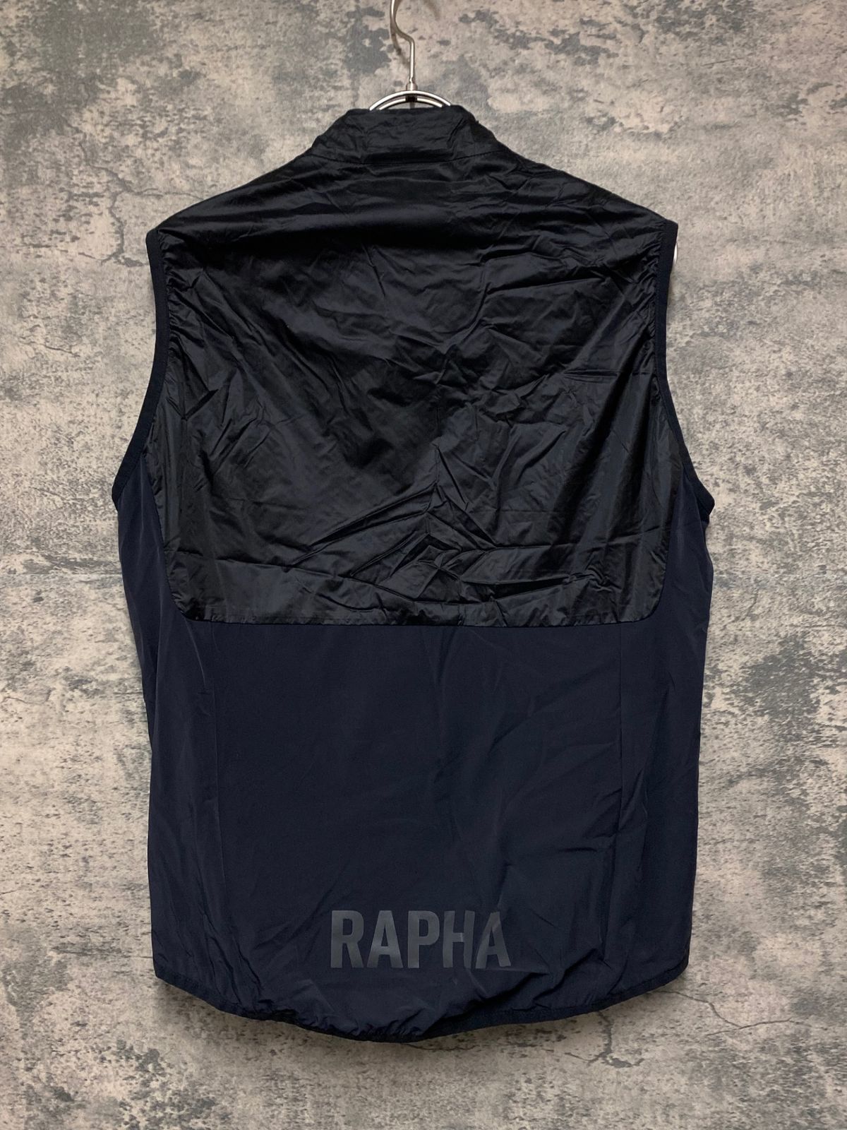 JU905 ラファ Rapha PRO TEAM INSULATED GILET サイクルベスト ジレ 黒